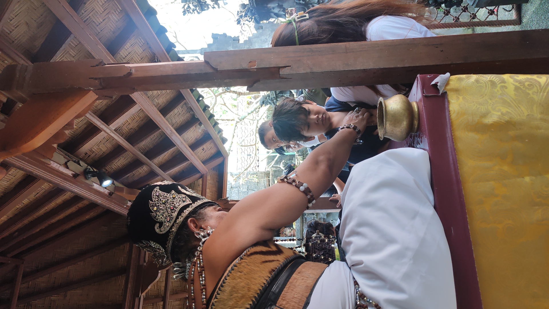 Keproses pebasman dan pembersihan/pewintenan Saraswati bersama  yayasan Aci skar dana
